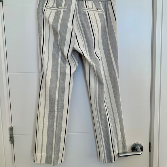 Cartonnier Striped Cropped Flare Pants - Picture 2 of 2